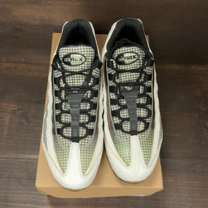 Nike Air Max 95 LV8 White Size 11 (Pre-Owned) - Image 3