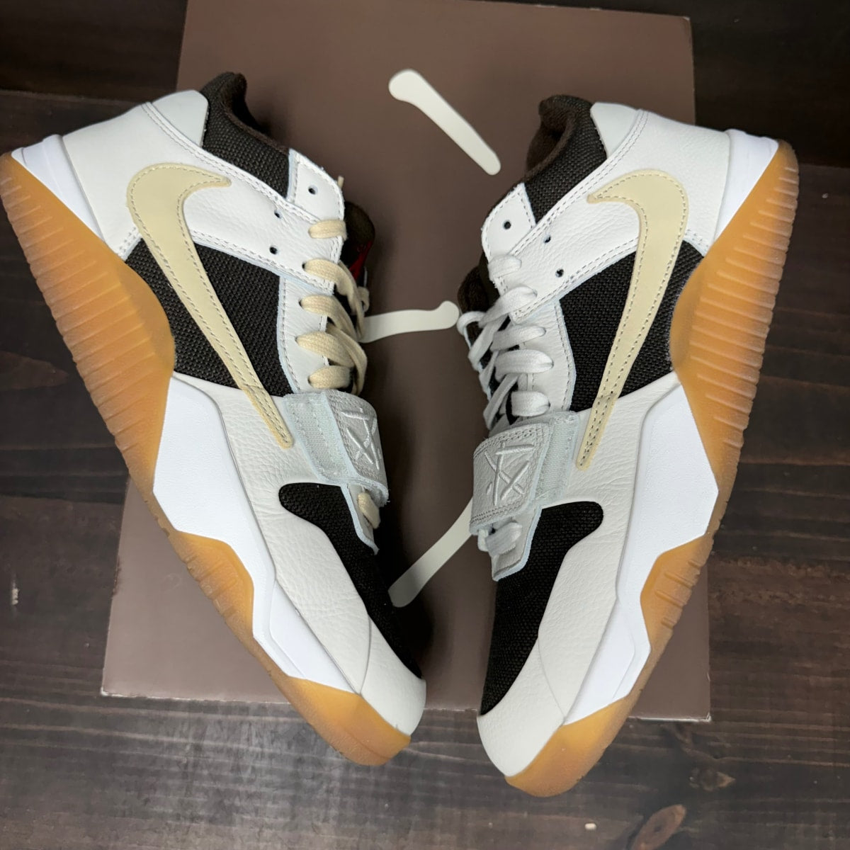 Jordan Jumpman Jack TR Travis Scott Sail Size 10.5 (Pre-Owned)