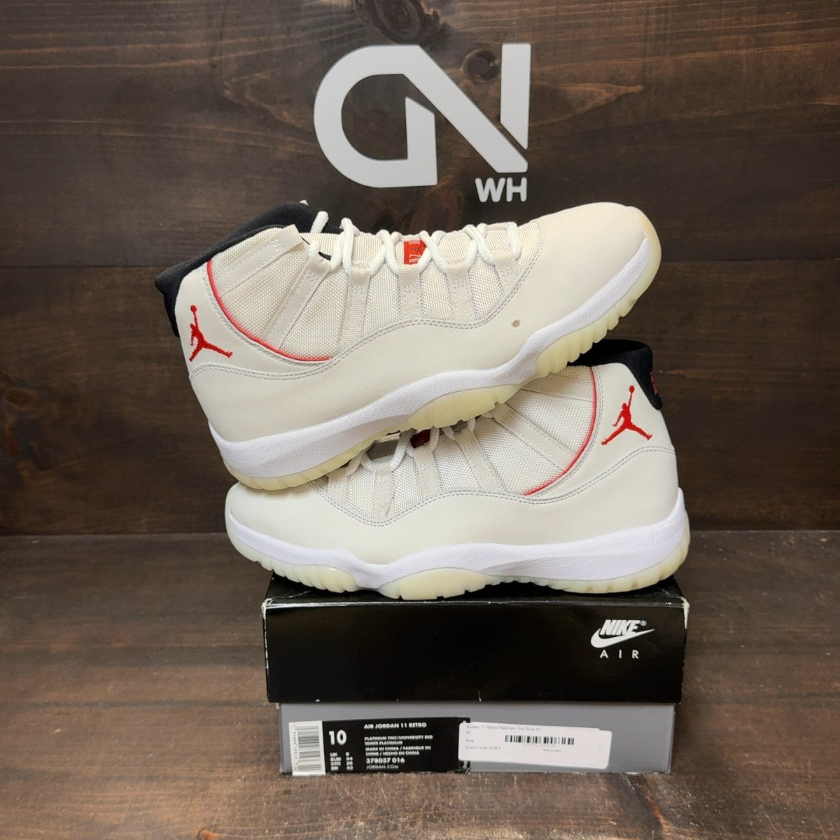 Jordan 11 Retro Platinum Tint Size 10 - Image 1