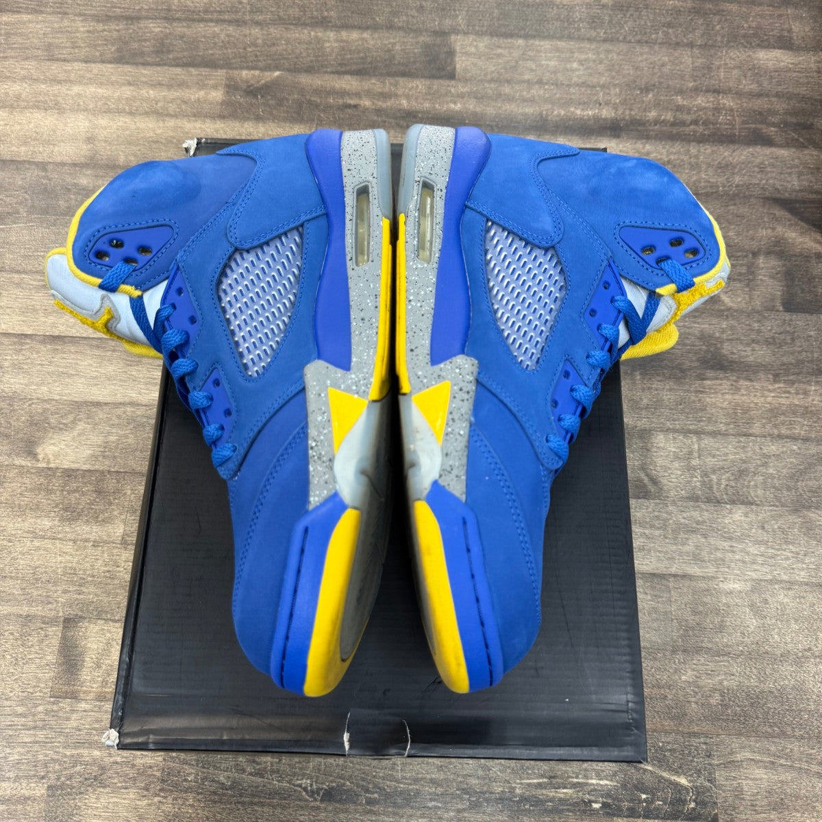 Jordan 5 Retro JSP Laney Varsity Royal - Image 2