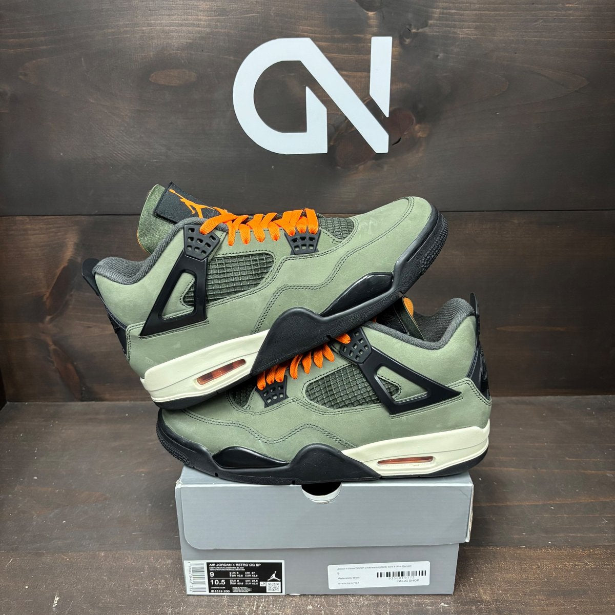 Jordan 4 Retro OG SP Undefeated (2025) Size 9 (Pre-Owned) - front