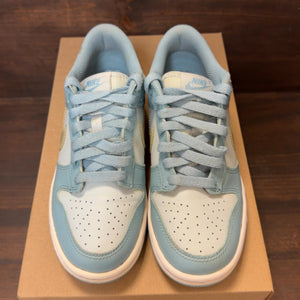 Nike Dunk Low Clear Blue Swoosh (GS) Size 5.5Y (Pre-Owned) - Image 3