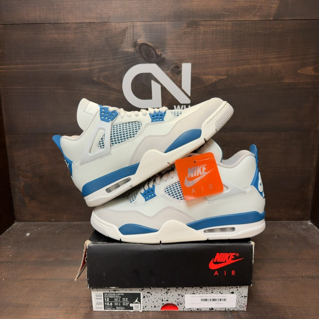 Jordan 4 Retro Military Blue (2024) - Image 1