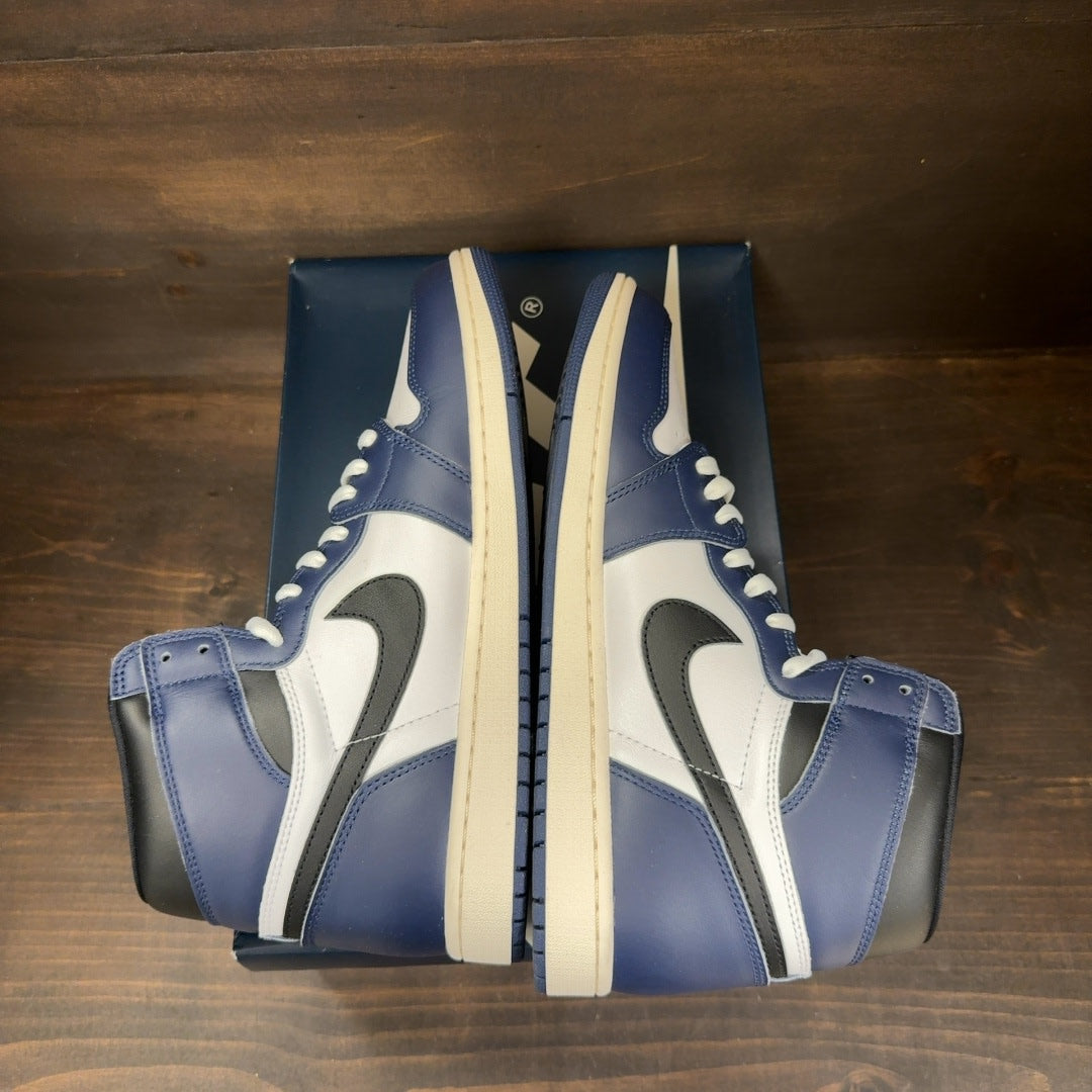 Jordan 1 Retro High OG Midnight Navy Size 11.5 (Pre-Owned)