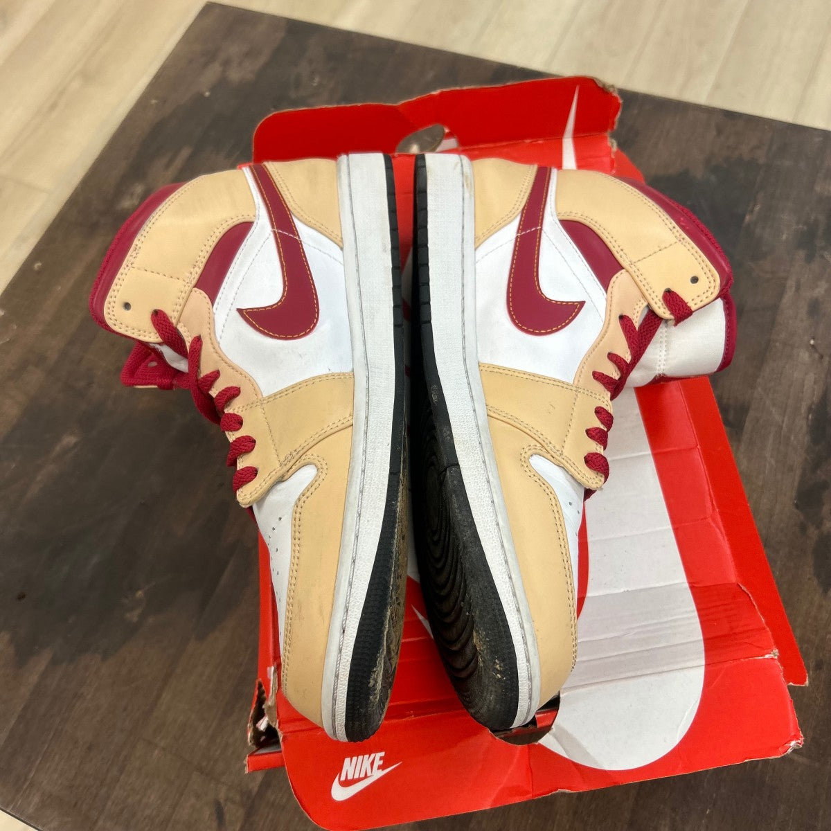 Jordan 1 Mid Light Curry Cardinal Size 11 (Pre-Owned) - Image 3