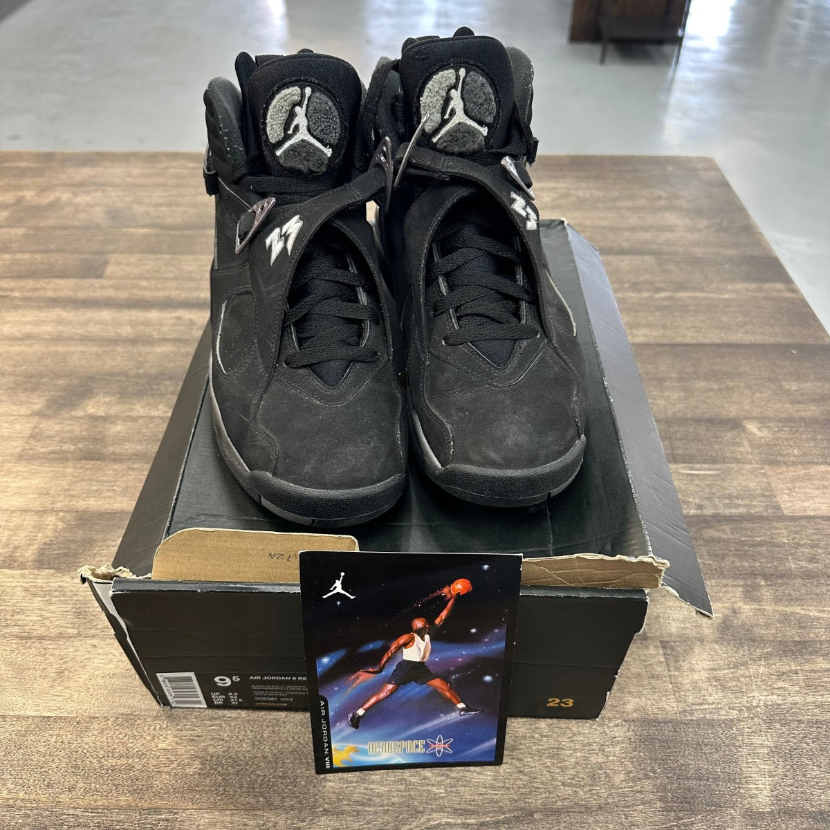 Jordan 8 Retro Chrome (2015) Size 9.5 (Pre-Owned) - Image 6