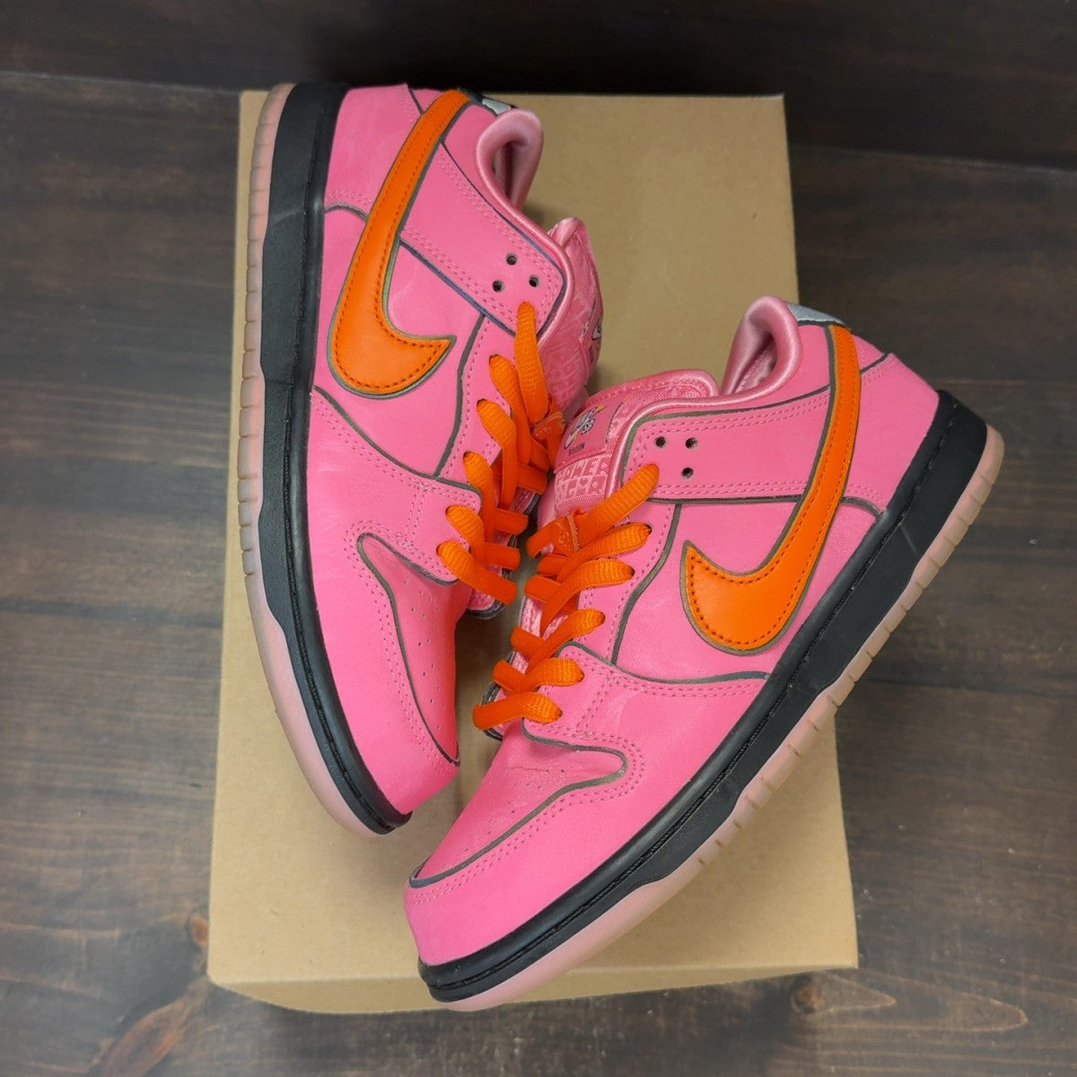 Nike SB Dunk Low The Powerpuff Girls Blossom Size 7 (Pre-Owned) - Image 2