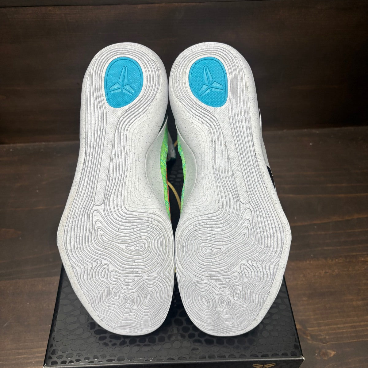 Nike Kobe 9 Elite Protro What The (2025) - Image 6