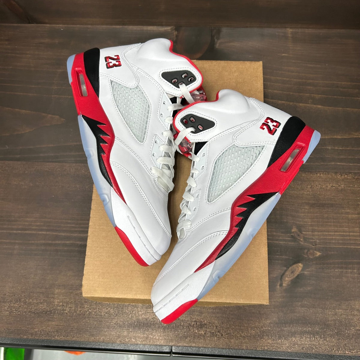 Jordan 5 Retro Fire Red Black Tongue (2025) - Image 2