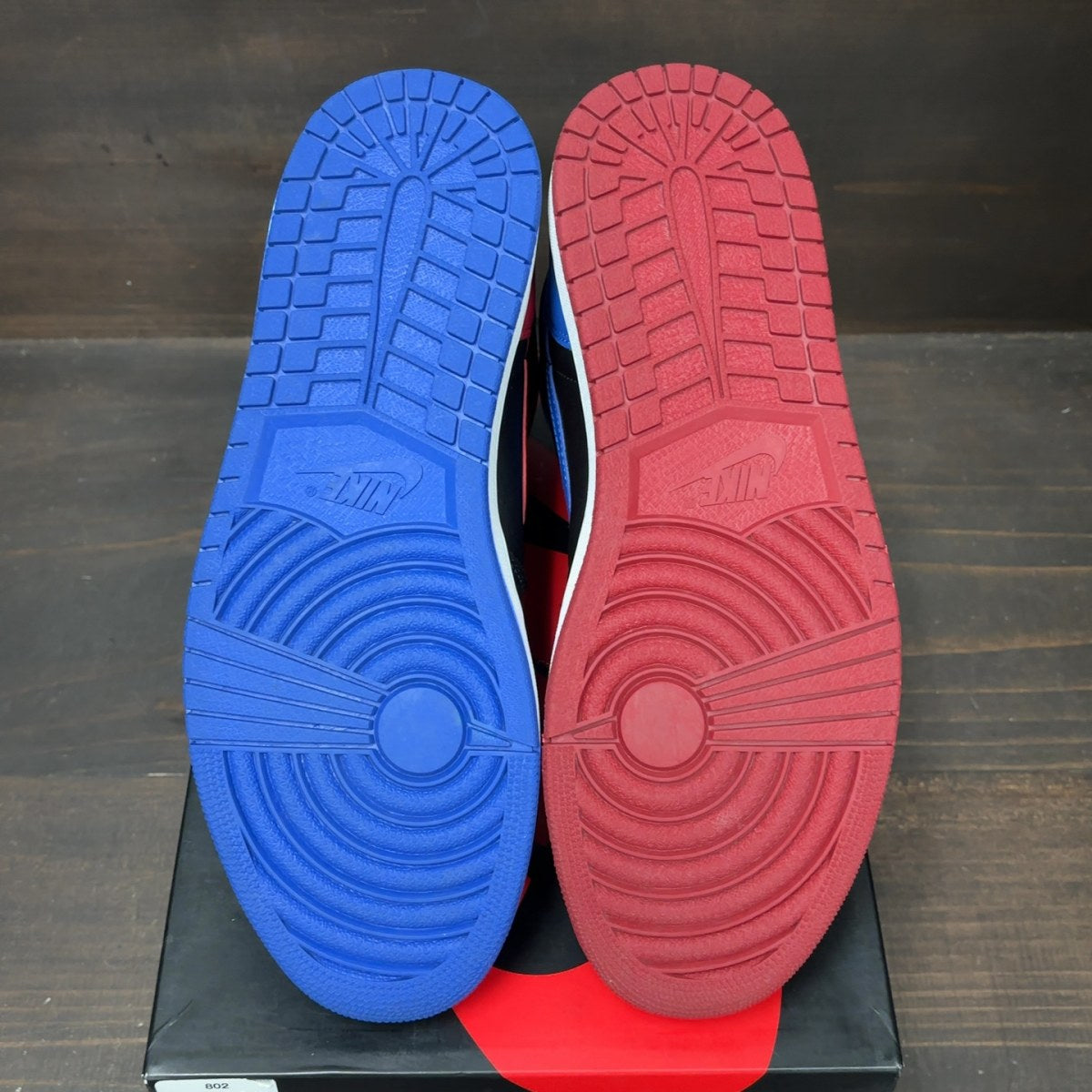Jordan 1 Retro Top 3 - Image 6