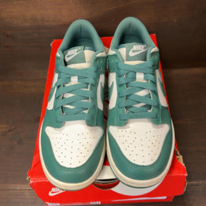Nike Dunk Low Bicoastal (GS) Size 6Y (Pre-Owned) - tag