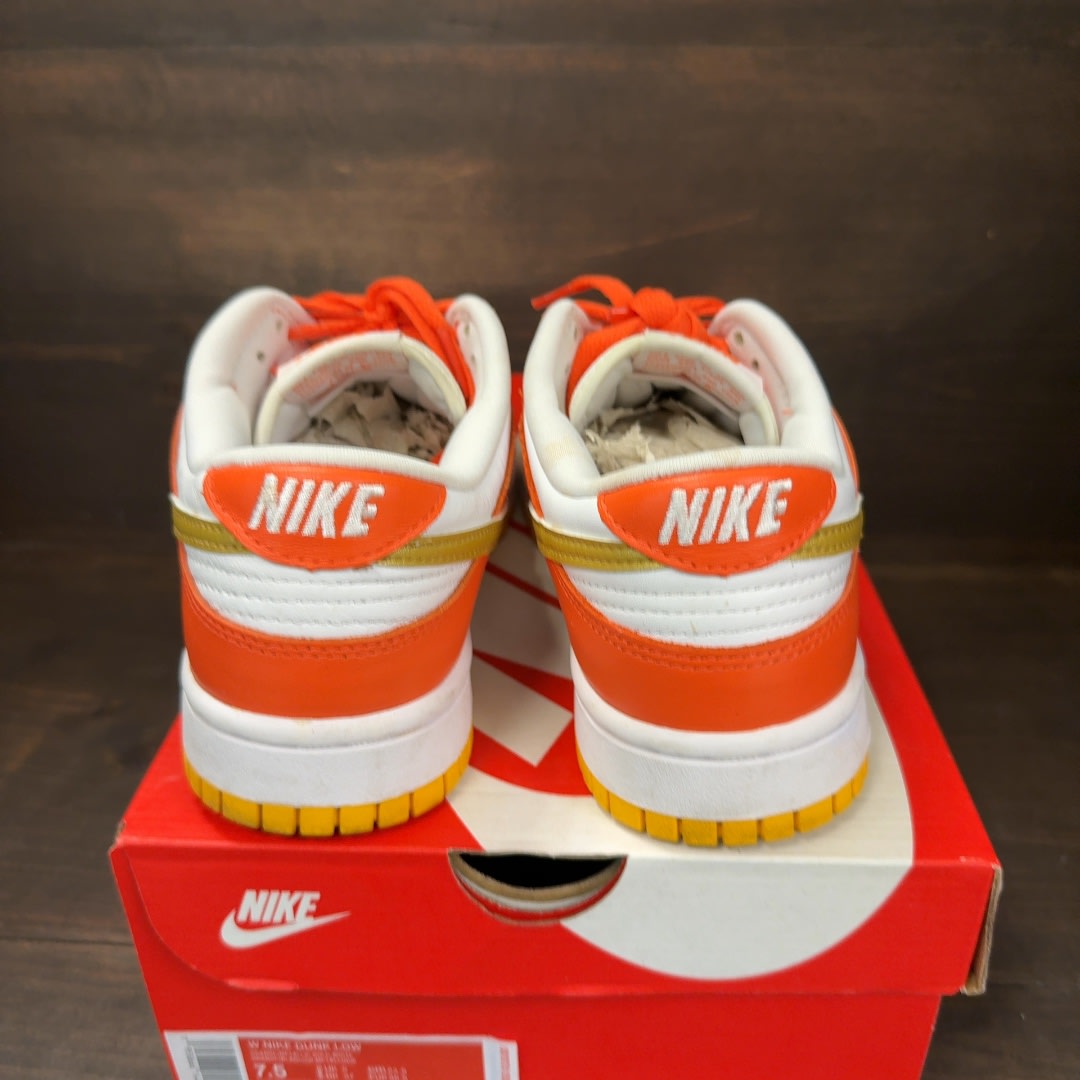 Nike Dunk Low University Gold (Women's) Size 7.5W (Pre-Owned)