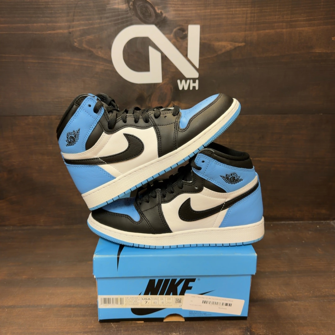 Jordan 1 Retro High OG UNC Toe (GS) - Image 1