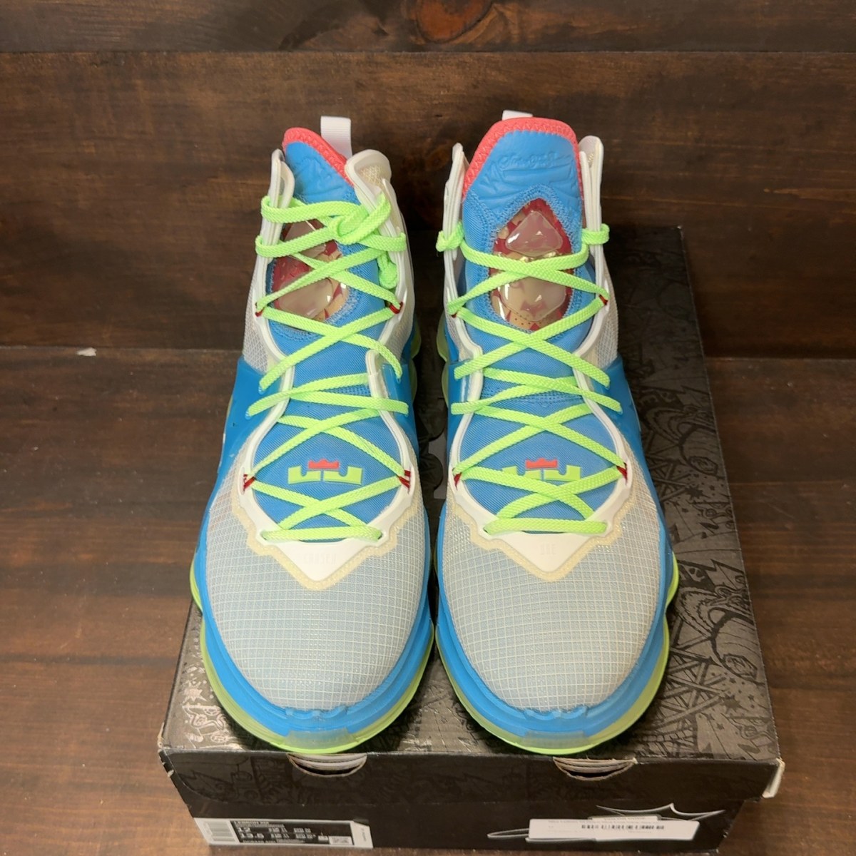 Nike LeBron 19 Dutch Blue Lime Glow - Image 3