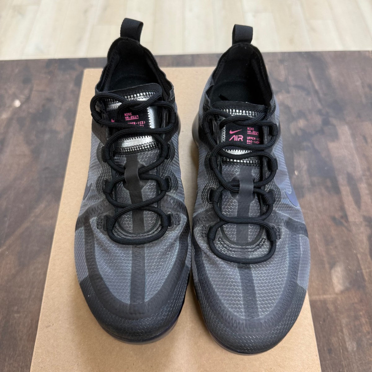 Nike Air VaporMax 2019 Throwback Future (Women's) Size 8W (Pre-Owned) - Image 2