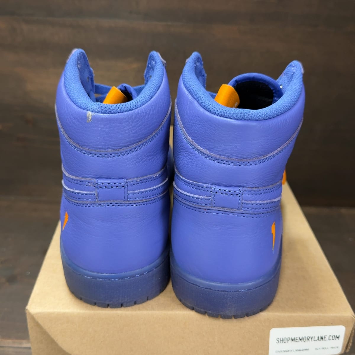 Jordan 1 Retro High Gatorade Rush Violet Size 8.5 (Pre-Owned) - aux