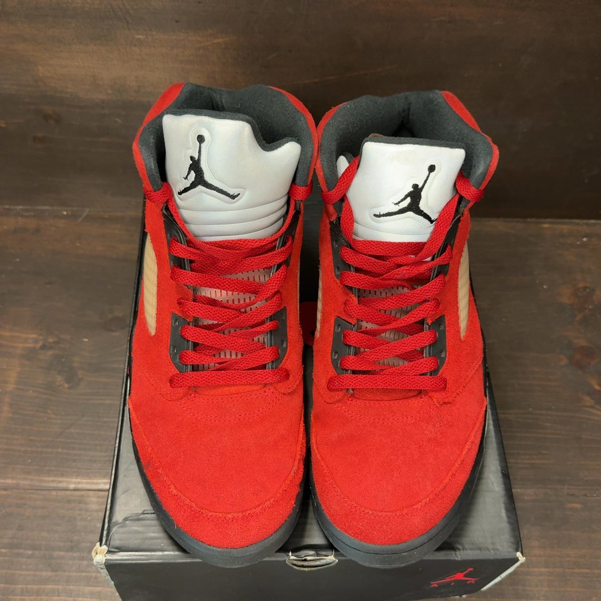 Jordan 5 Retro Raging Bull Red (2021) Size 11 (Pre-Owned) - tag