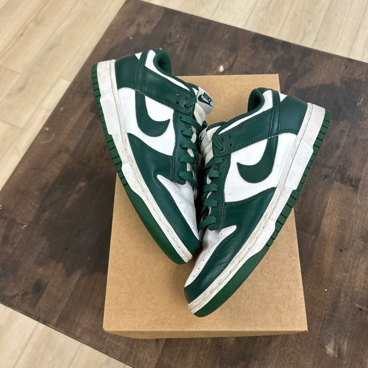 Nike Dunk Low Michigan State Size 9 (Pre-Owned) - Image 1