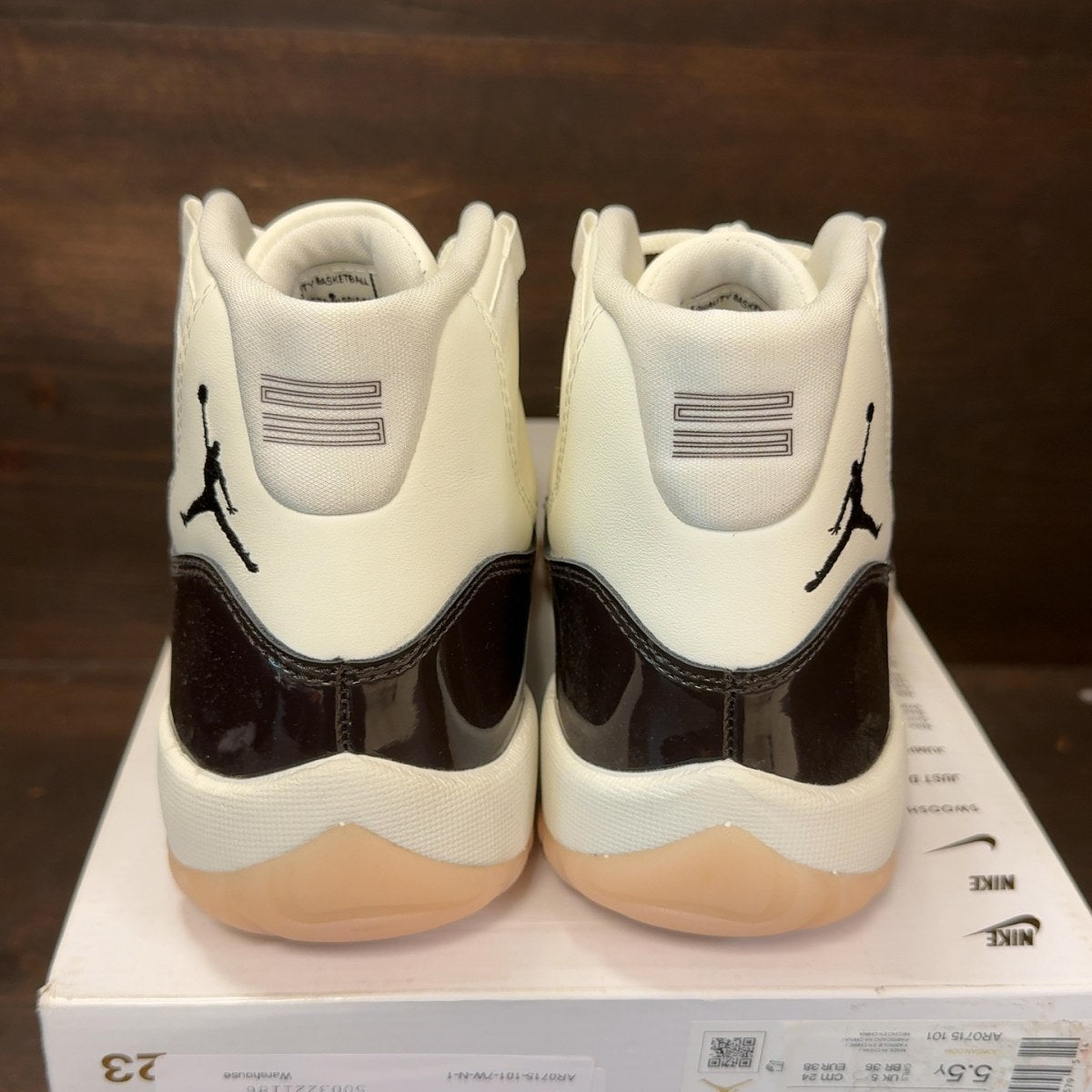 Jordan 11 Retro Neapolitan (Women's) - Image 5