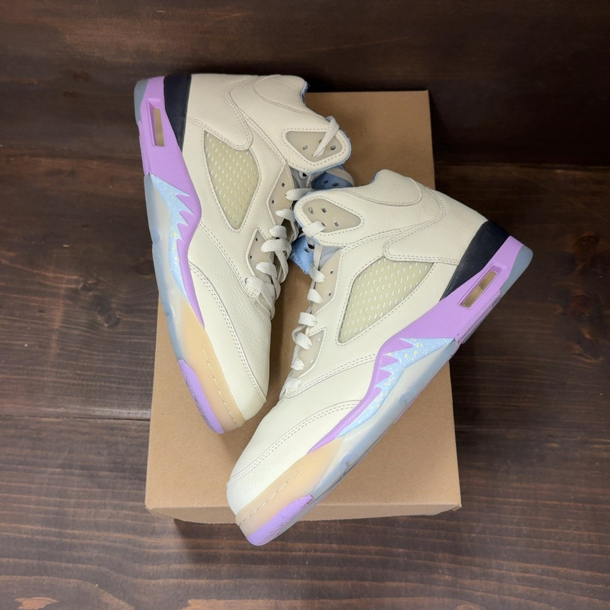 Jordan 5 Retro DJ Khaled We The Best Sail Size 8.5 (Pre-Owned) - Image 2
