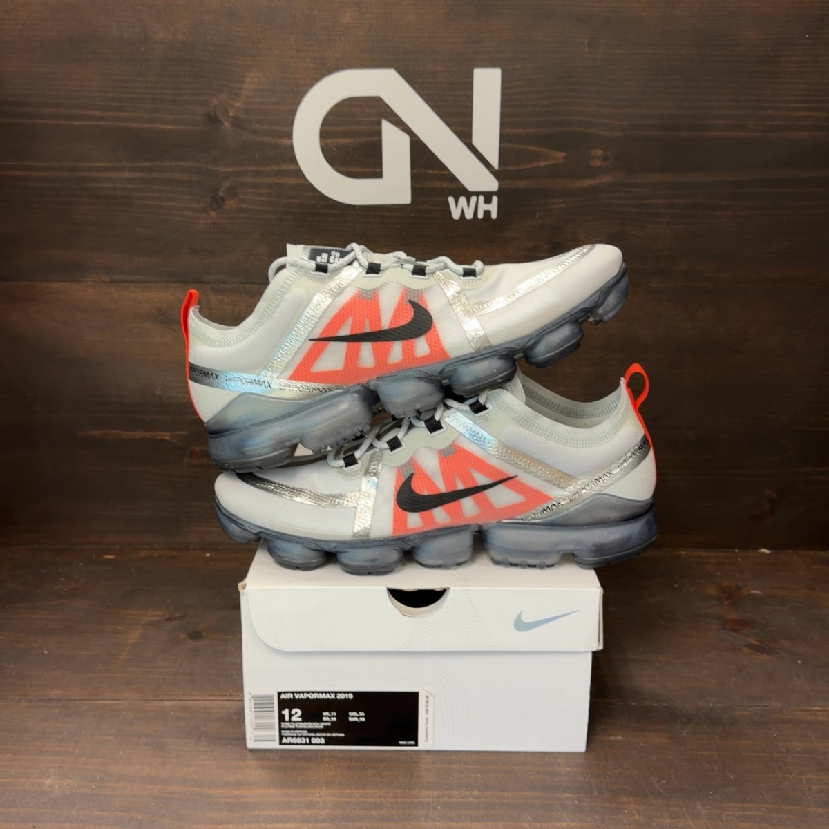 Nike Air VaporMax 2019 Pure Platinum Team Orange Size 12 (Pre-Owned)