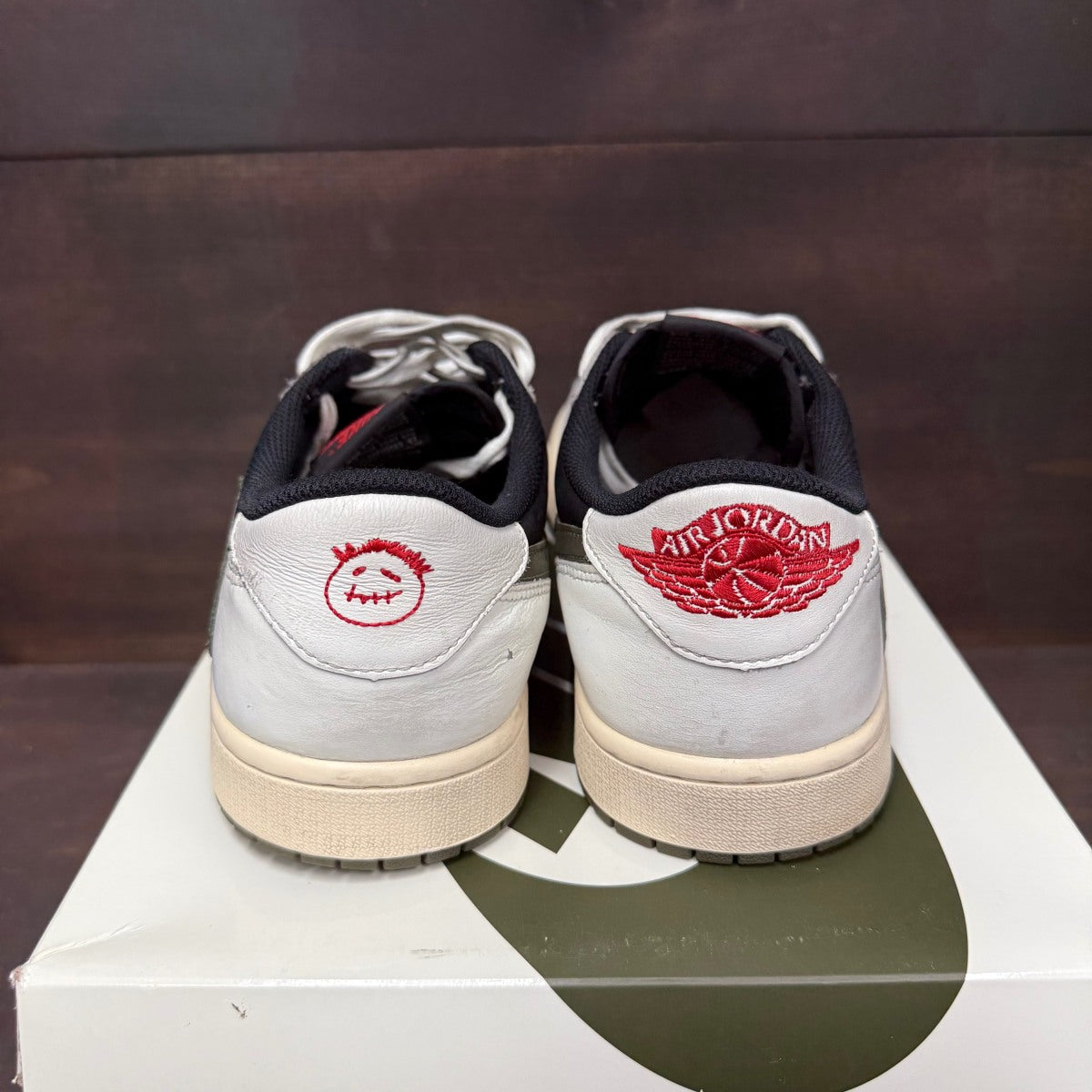 Jordan 1 Retro Low OG SP Travis Scott Olive (Women's) - Image 5