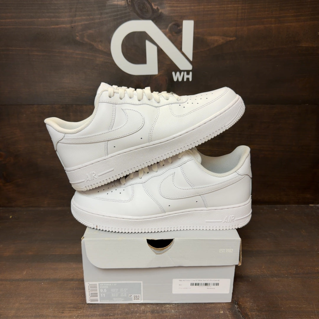Nike Air Force 1 Low '07 White - Image 1