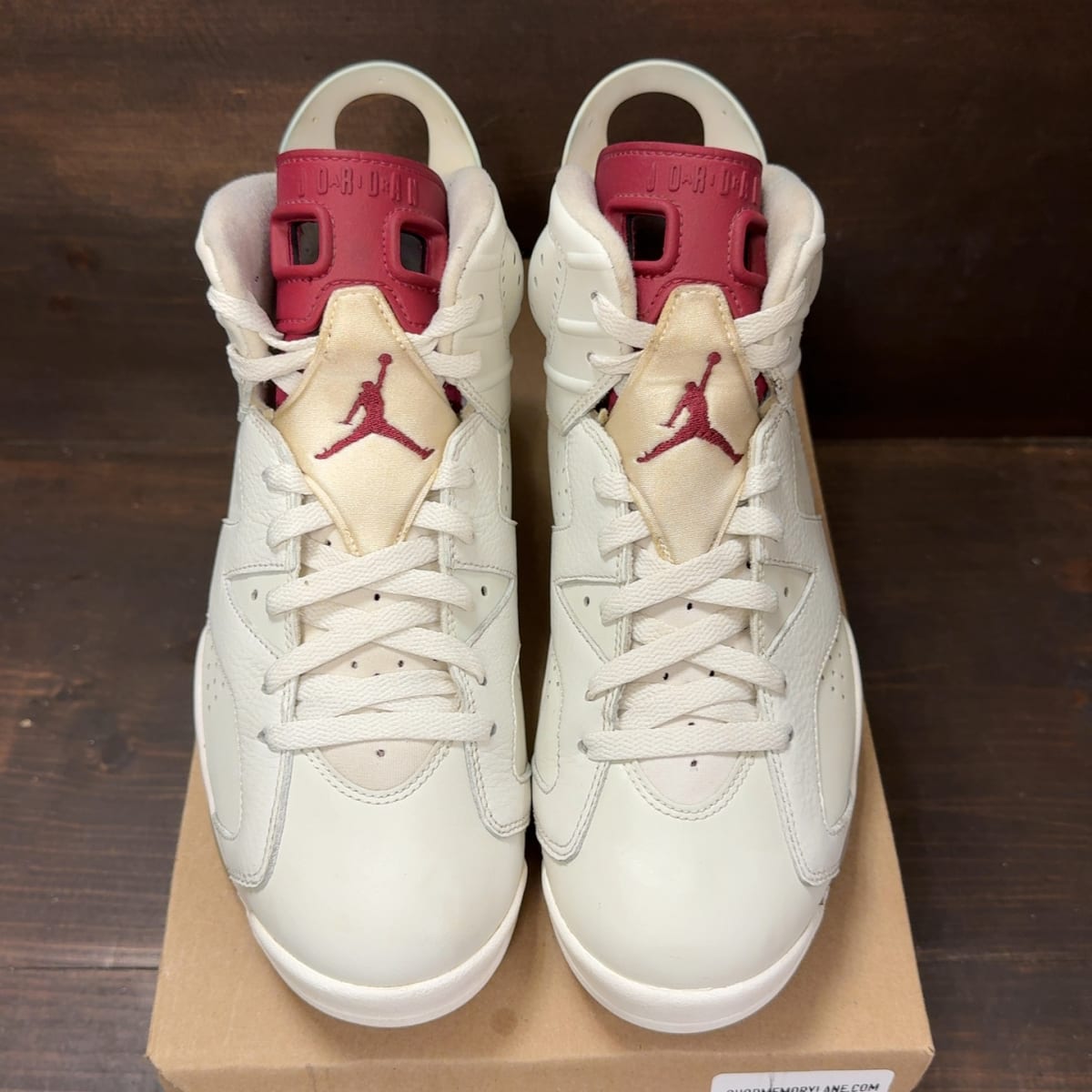 Jordan 6 Retro Maroon (2015) Size 8.5 (Pre-Owned) - back