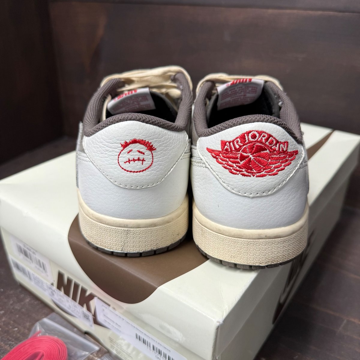 Jordan 1 Retro Low OG SP Travis Scott Reverse Mocha Size 9 (Pre-Owned) - sole