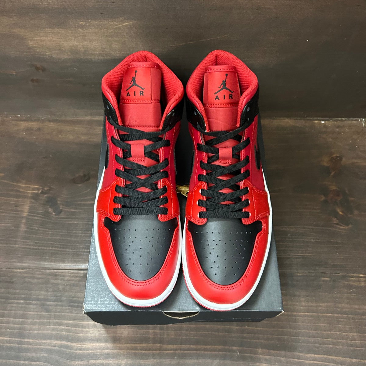 Jordan 1 Mid Reverse Bred (2021) - Image 3