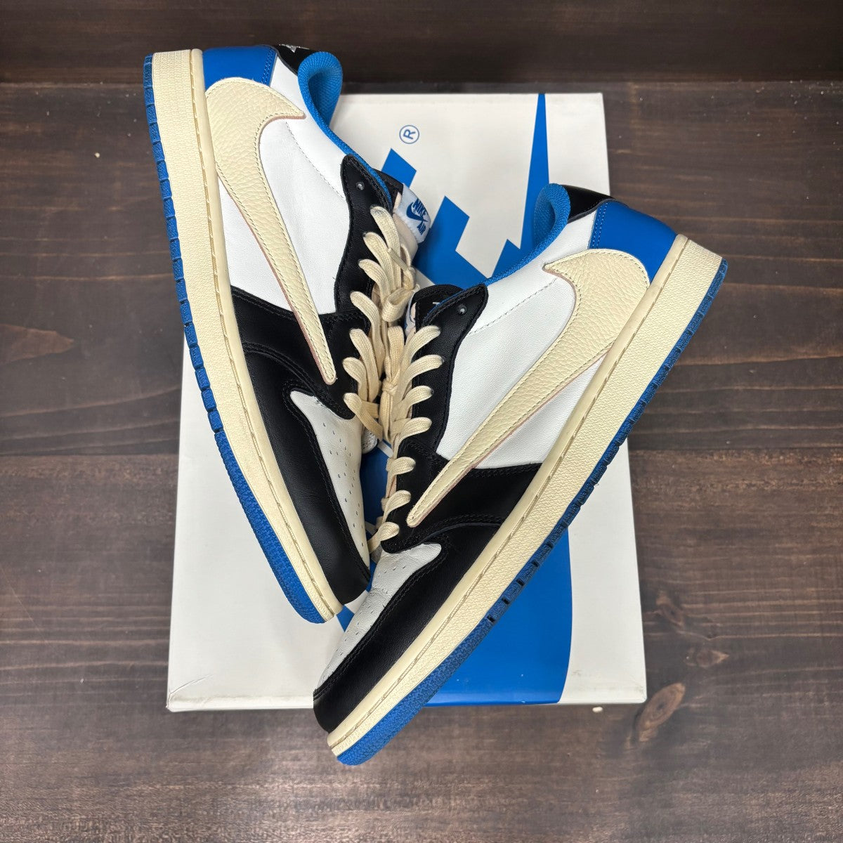 Jordan 1 Retro Low OG SP Fragment x Travis Scott - Image 11