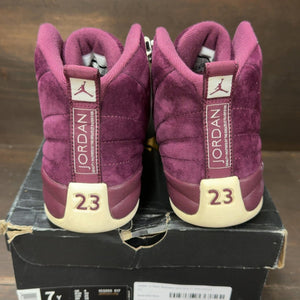 Jordan 12 Retro Bordeaux (GS) Size 7Y (Pre-Owned) - aux