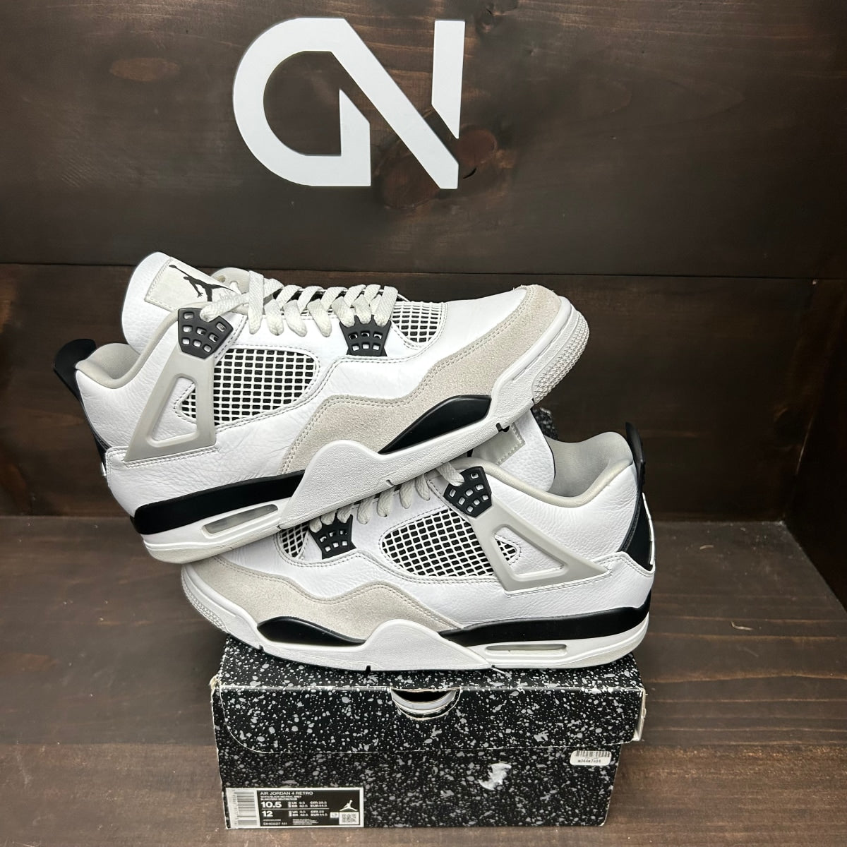 Jordan 4 Retro Military Black - Image 1