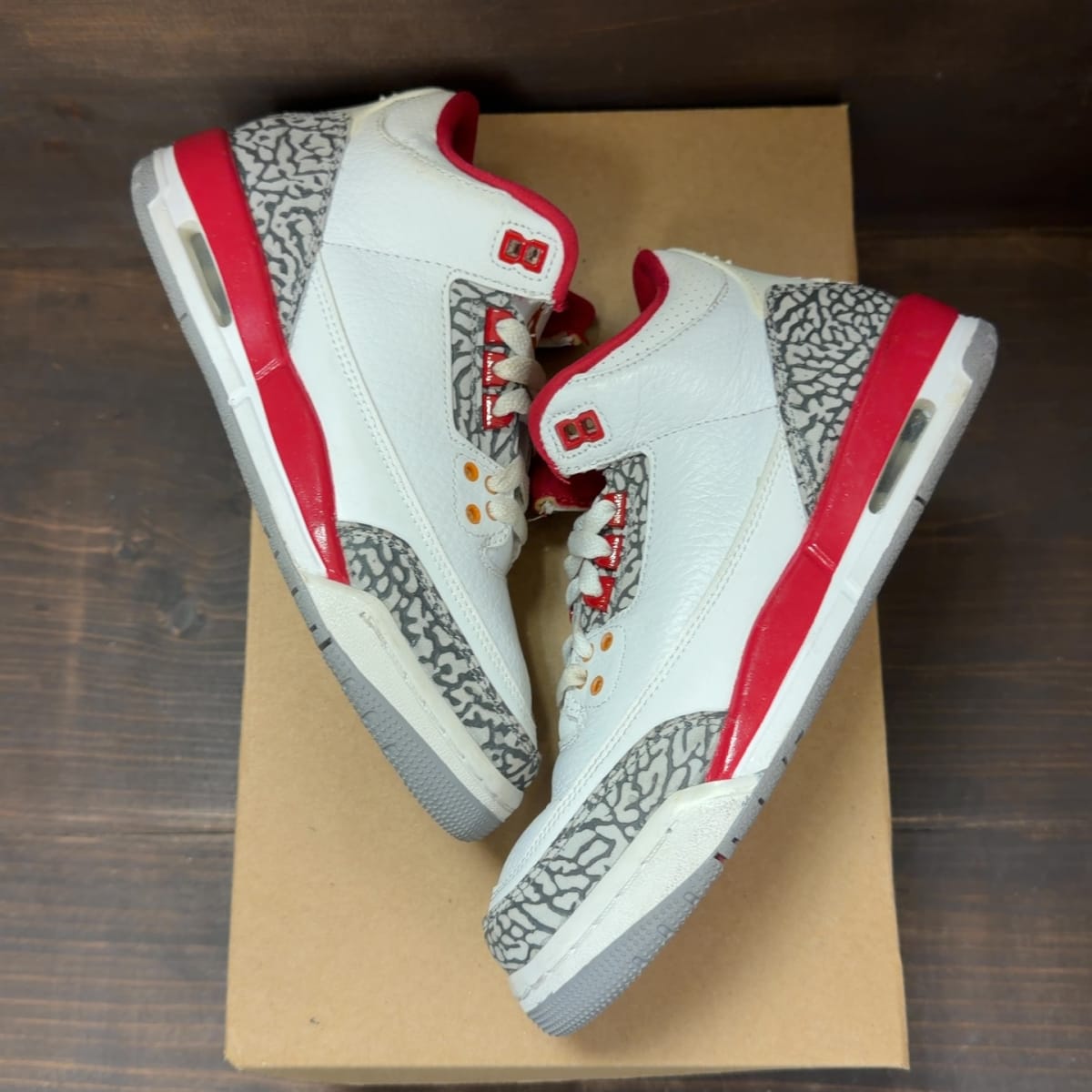 Jordan 3 Retro Cardinal (GS) Size 5.5Y (Pre-Owned) - back