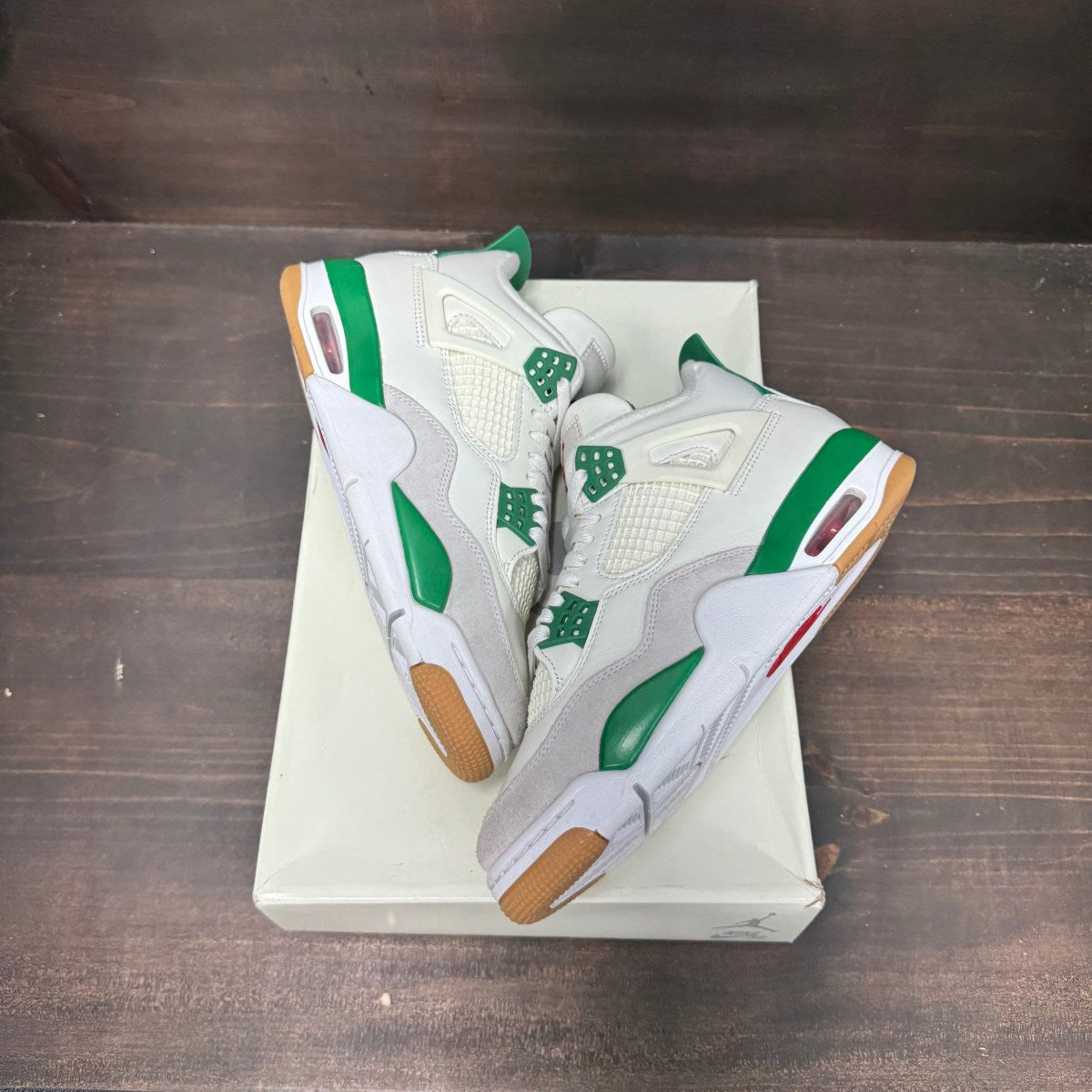 Jordan 4 Retro SB Pine Green - Image 2