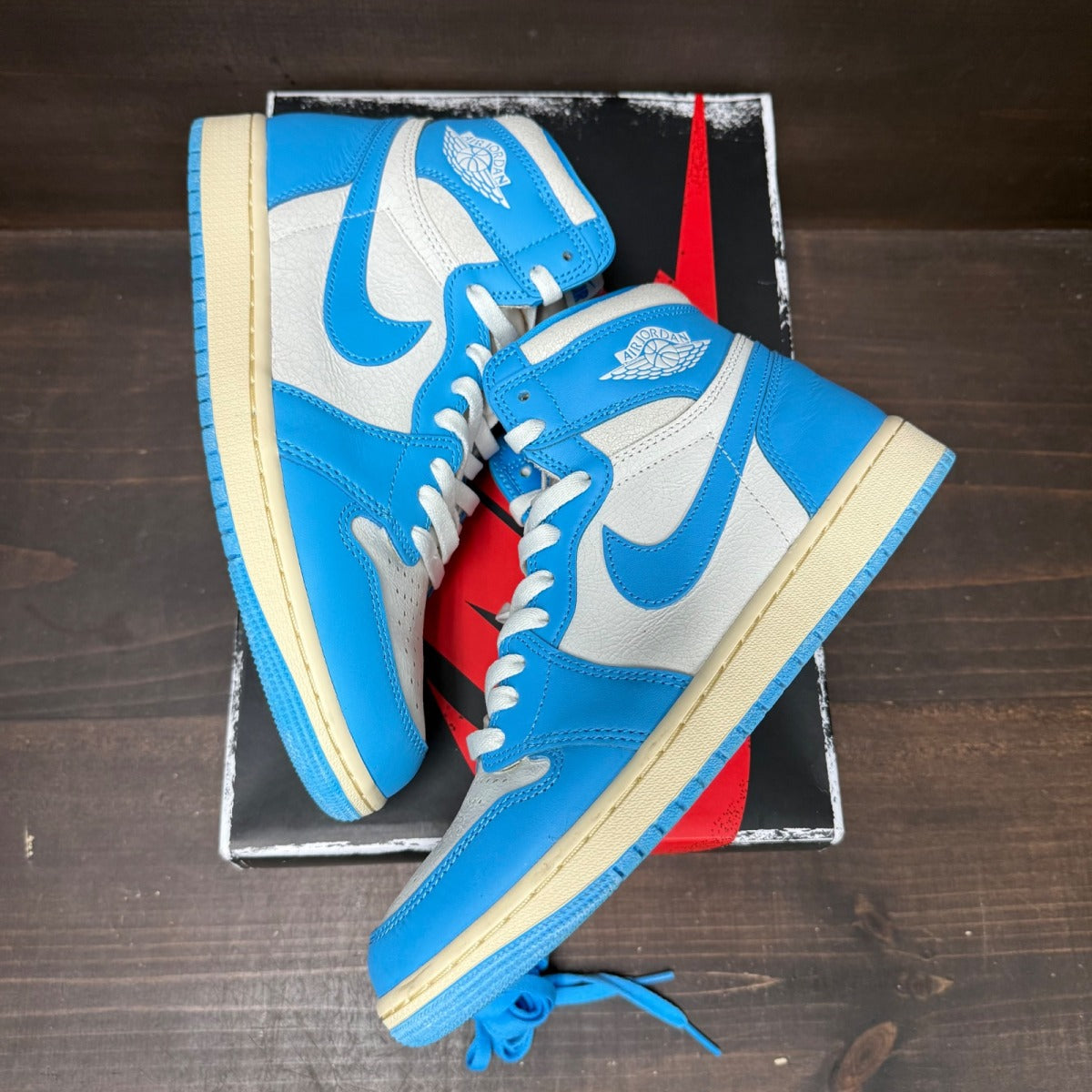 Jordan 1 Retro High OG UNC Reimagined - Image 4