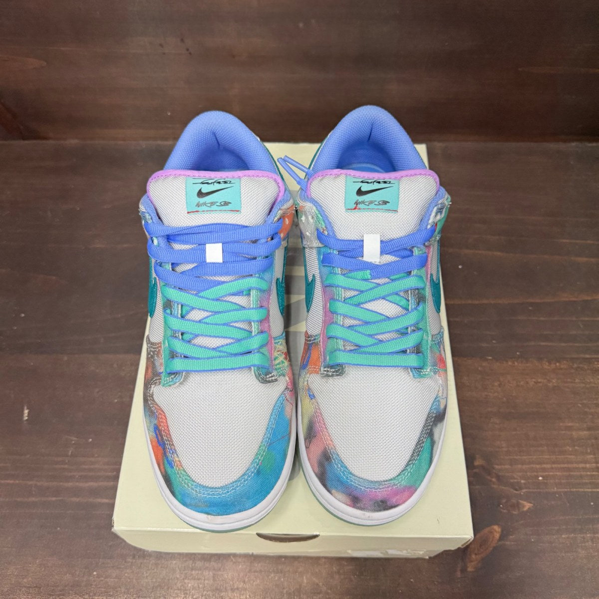 Nike SB Dunk Low Futura Laboratories Bleached Aqua - Image 3