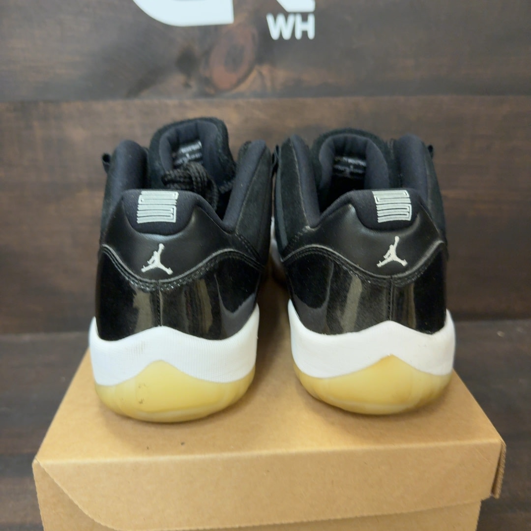 Jordan 11 Retro Low Barons Size 12 (Pre-Owned) - Image 4