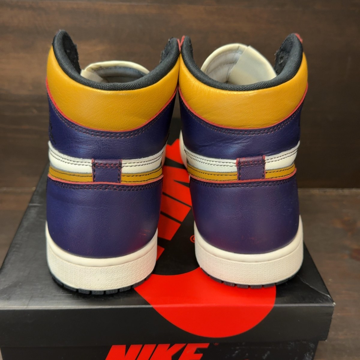 Jordan 1 Retro High OG Defiant SB LA to Chicago - Image 5
