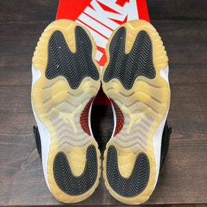 Jordan 11 Retro Low 72-10 Size 11 (Pre-Owned) - Image 7