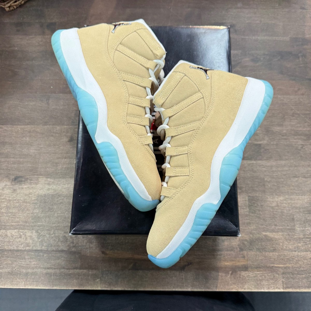 Jordan 11 Retro H-Town - Image 1