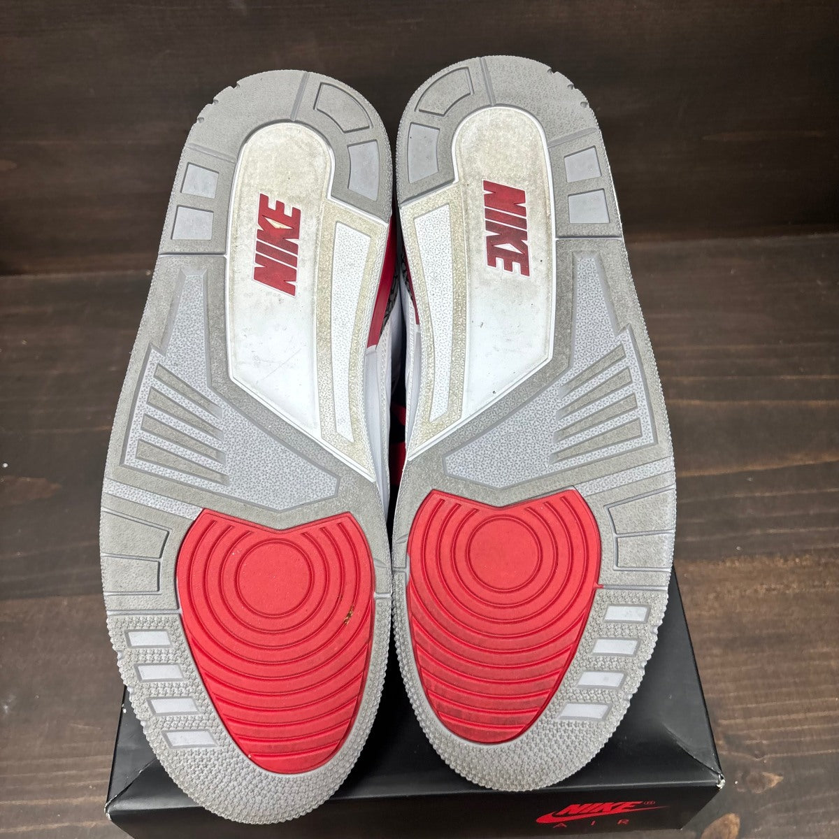 Jordan 3 Retro Fire Red (2022) - Image 7