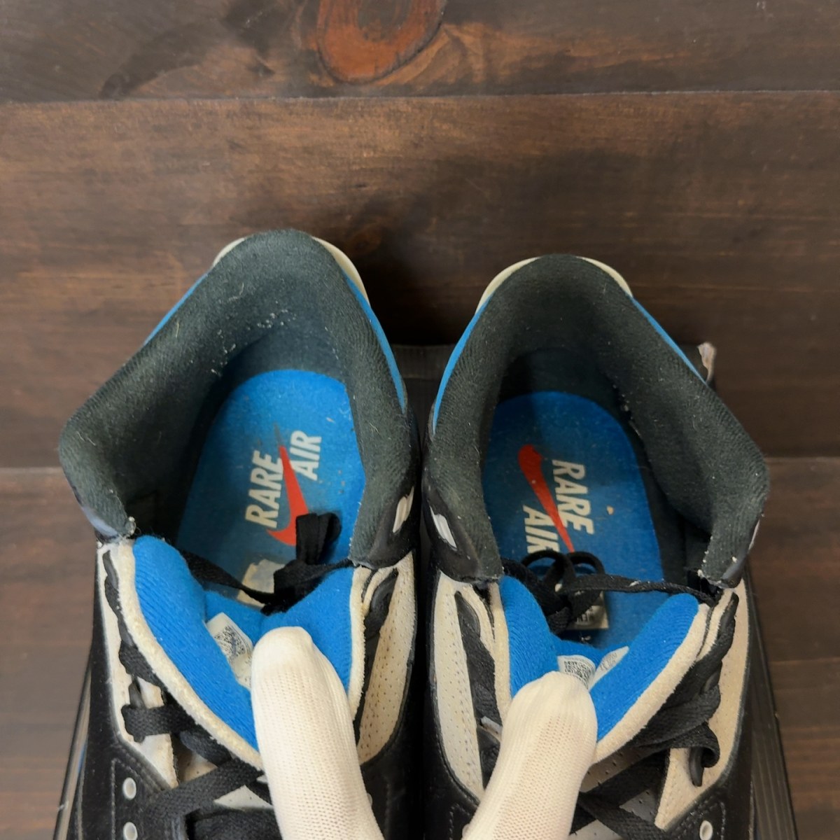 Jordan 3 Retro OG Rare Air Size 13 (Pre-Owned)