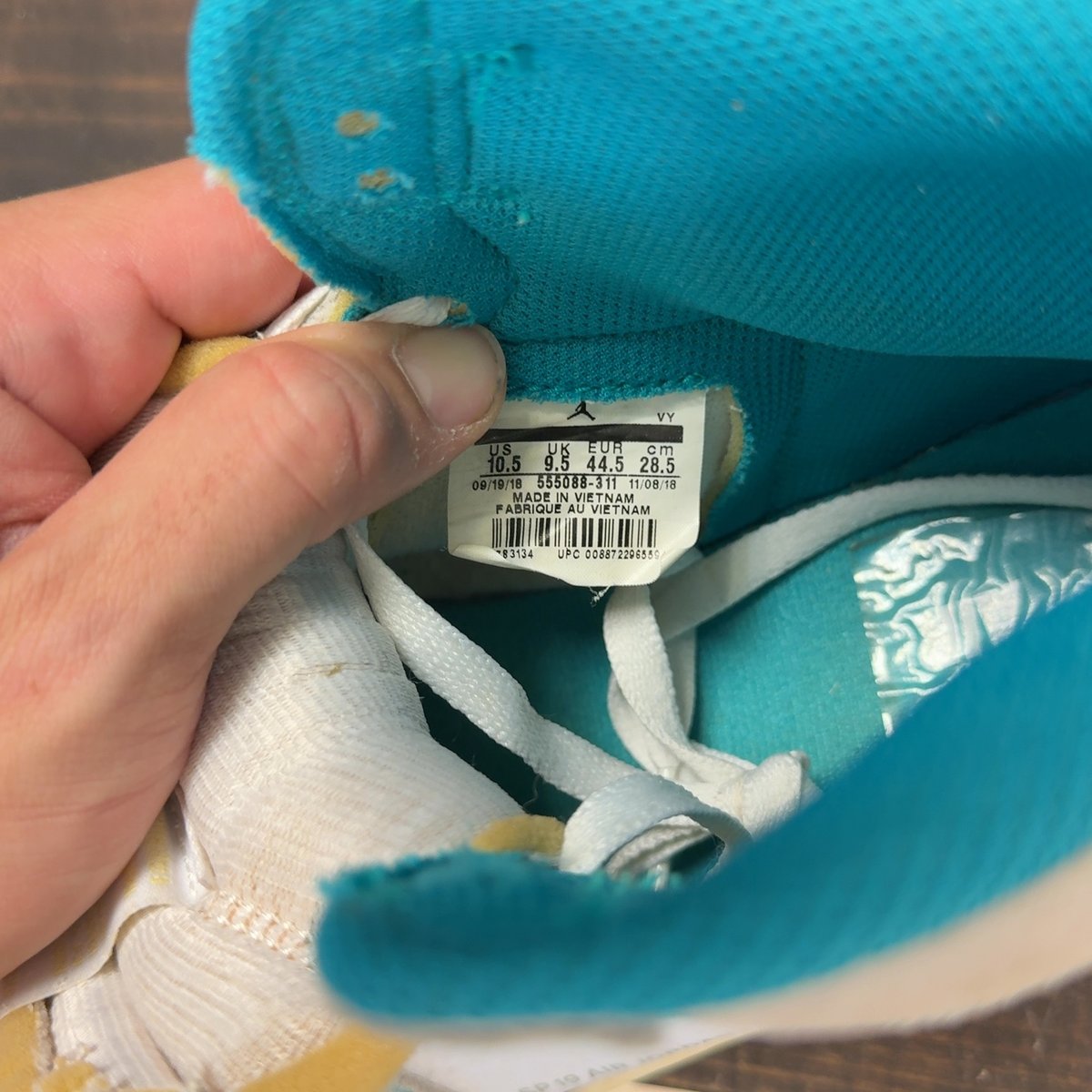 Jordan 1 Retro High Turbo Green Size 10.5 (Pre-Owned) - aux