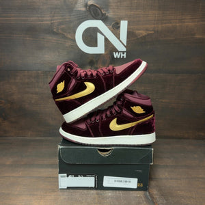 Jordan 1 Retro Heiress Night Maroon (GS) Size 6.5Y (Pre-Owned) - Image 1