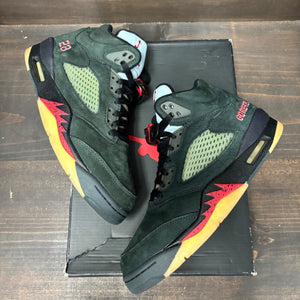 Jordan 5 Retro Gore-Tex Off Noir (Women's) - Image 2