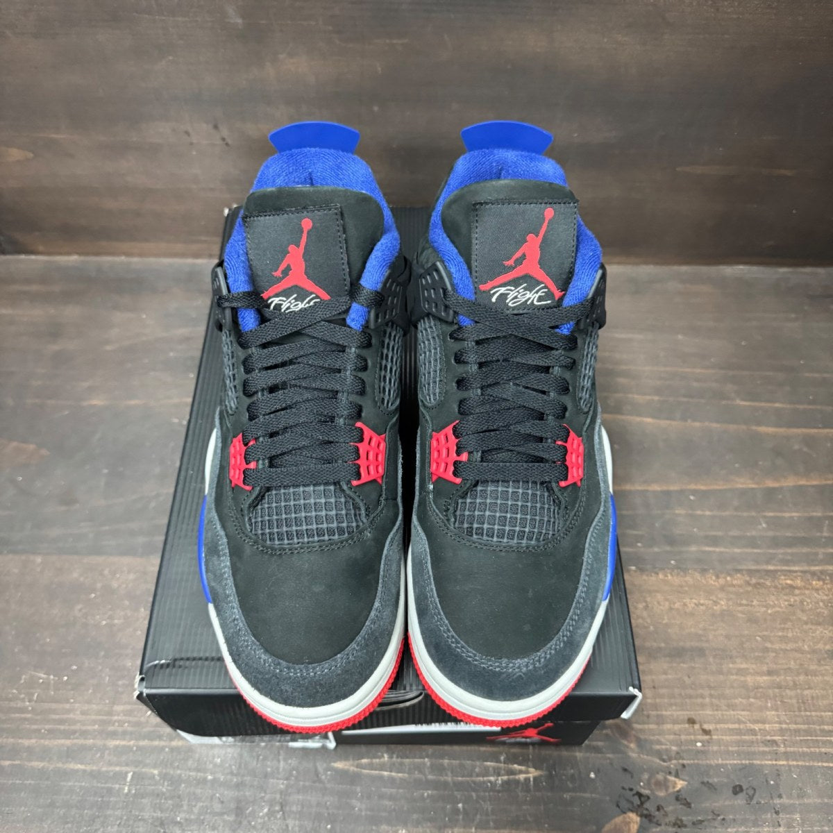 Jordan 4 Retro Rare Air (Gold Lettering) Size 8 (Pre-Owned) - side