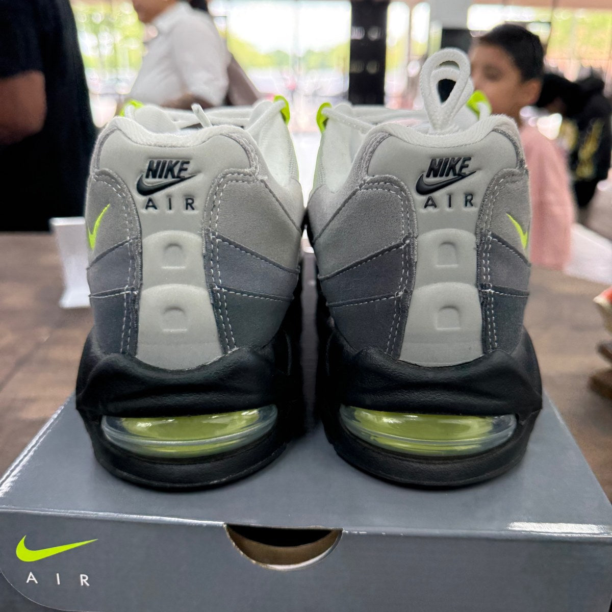 Nike Air Max 95 OG Big Bubble Neon (2025/2026) - Image 4