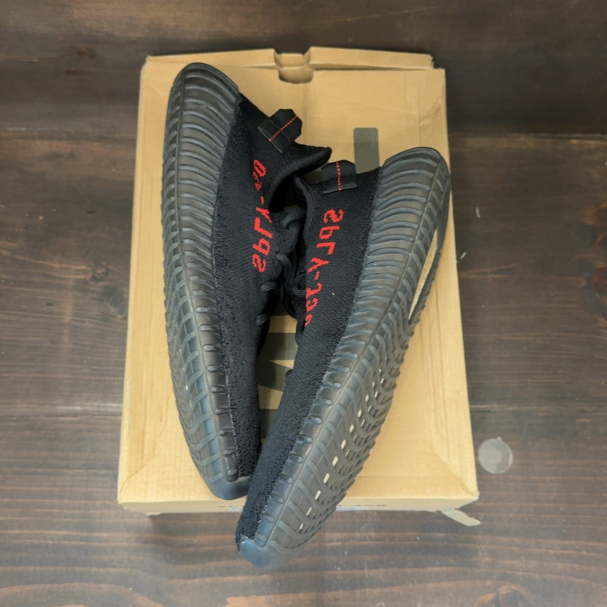 adidas Yeezy Boost 350 V2 Black Red - Image 2