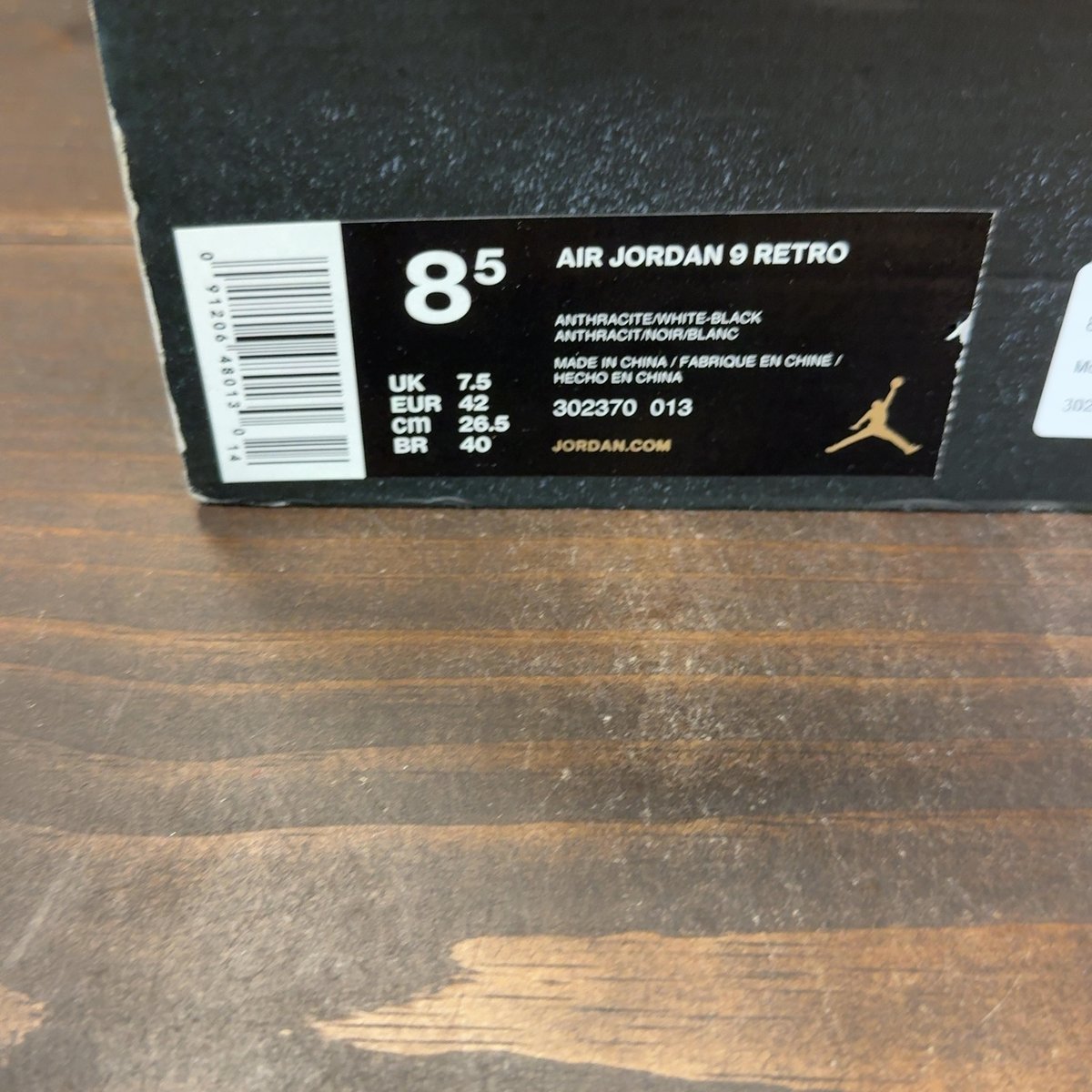Jordan 9 Retro Anthracite Size 8.5 (Pre-Owned) - aux